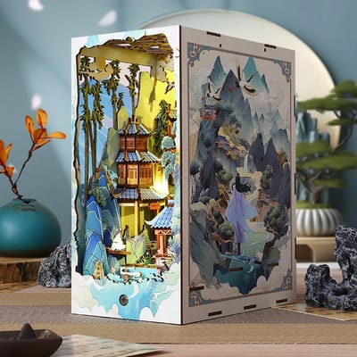 Mountain Village Book Nook Kit: Opposite side of the assembled nook