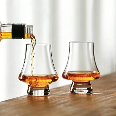 Whiskey Tasting Set: Pouring into the tasting glass