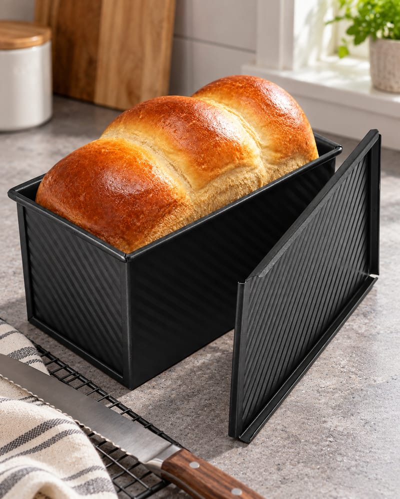 Lidded Loaf Pan